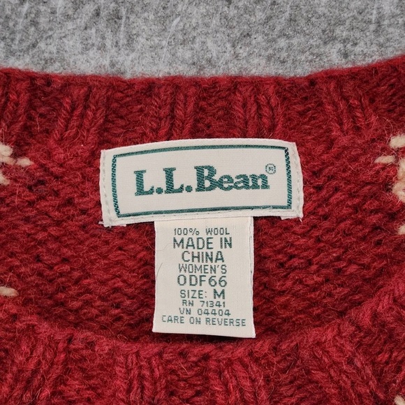 Vintage L.L. Bean Women’s Medium 100% Wool Thick Nordic Fair Isle Sweater - Picture 2 of 10